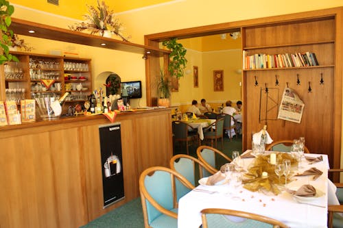 Franzensbad - Kurhotel Palace - Café  &ndash; &copy; Kurhotel Palace 1 Franzensbad