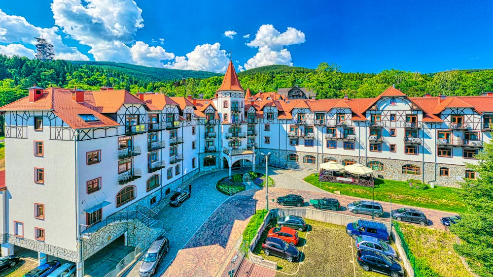 Außenansicht Hotel Buczynski **** Medical & SPA &ndash; &copy; Hotel Buczynski