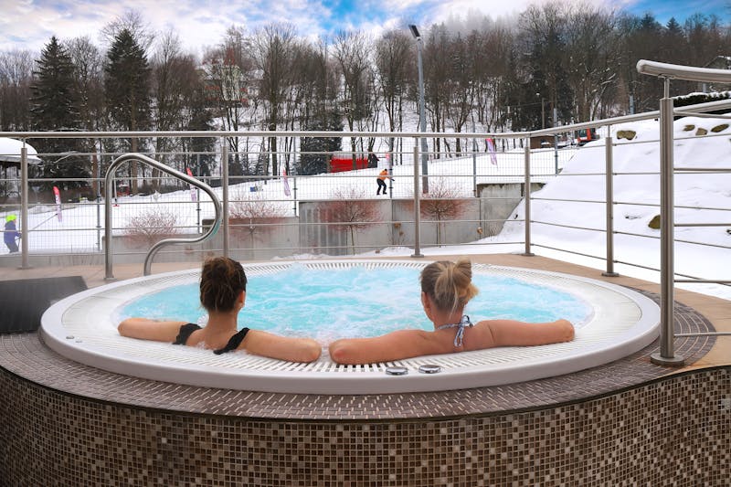 Außen-Whirlpool Hotel Buczynski **** Medical & SPA – ©DARIUSZ JABLONSKI