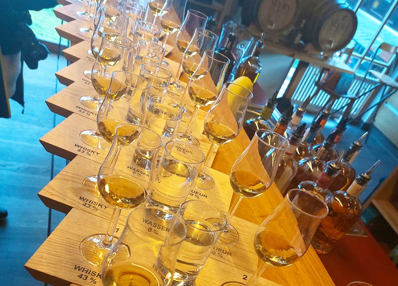 Whisky-Verkostung in der Destillerie am Schliersee - ©Dieter Braune - Eberhardt TRAVEL