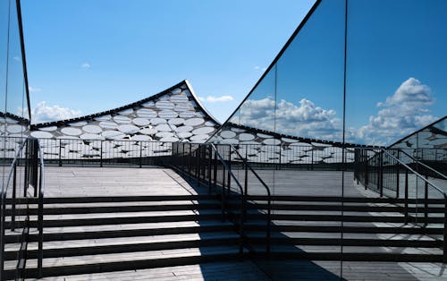 Elbphilharmonie Hamburg - Dachterrasse &ndash; &copy; Elbphilharmonie Hamburg - Gilda Fernandez