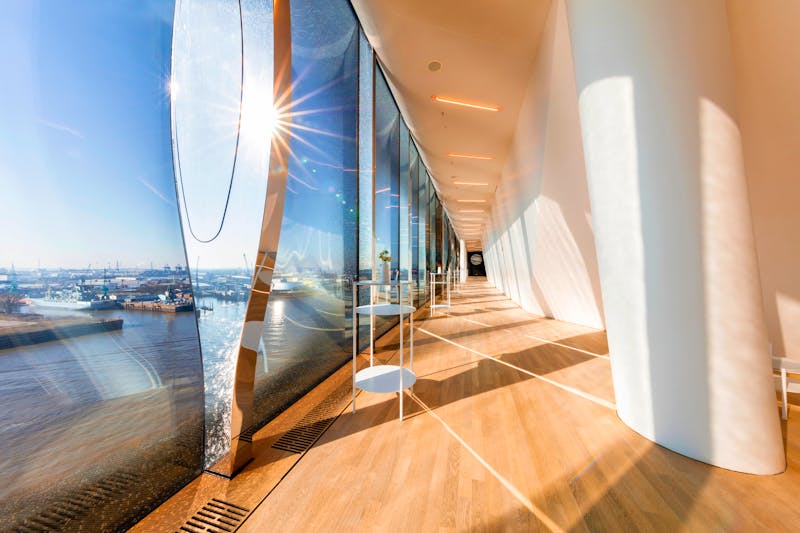 Elbphilharmonie Hamburg - Blick auf die Elbe - ©Elbphilharmonie Hamburg - Thies Raetzke