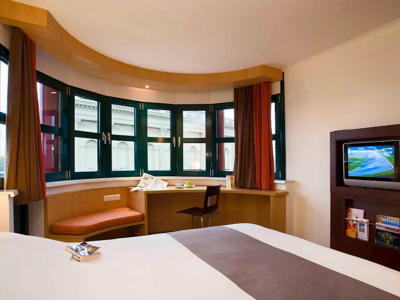 Ibis Heroes Square Budapest - &copy;bis Heroes Square Budapest