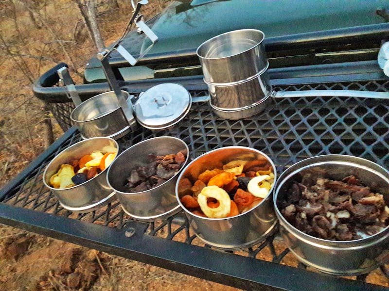 Snacks zum Sundowner im Timbavati Wildreservat - ©Annett Müller - Eberhardt TRAVEL