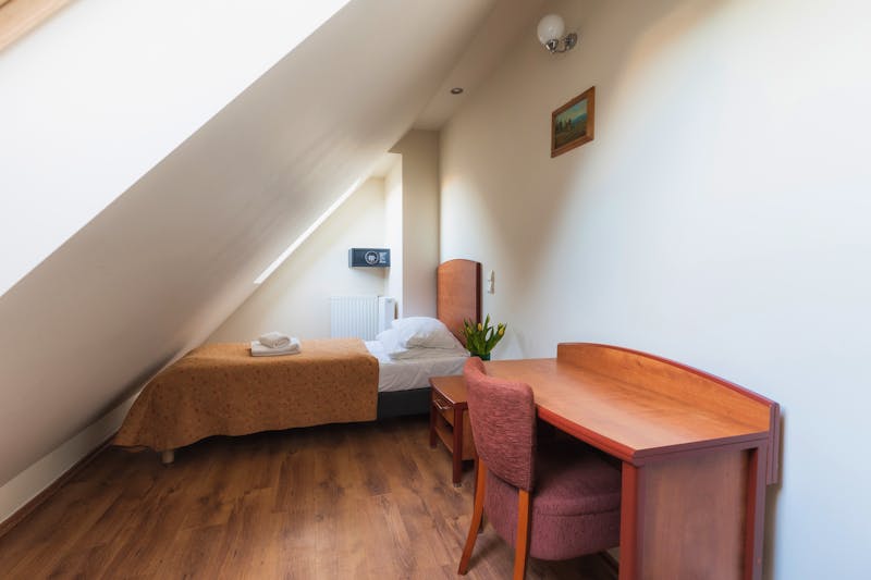 Zimmerbeispiel Einzelzimmer Villa Herkules – ©Villa Herkules
