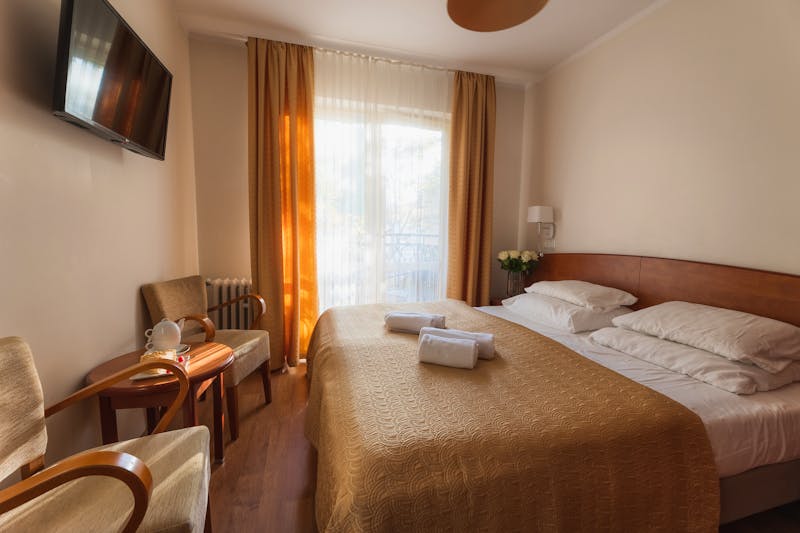 Zimmerbeispiel Doppelzimmer Komfort Villa Herkules – ©Villa Herkules
