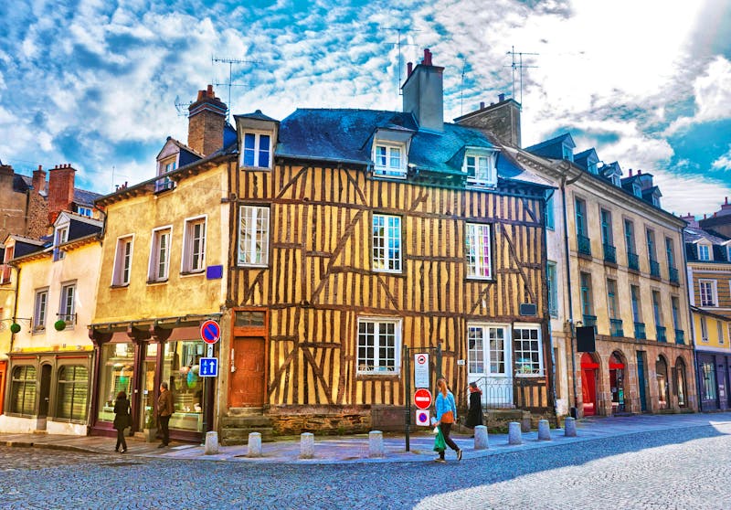 Rennes - Fachwerkhäuser in der Altstadt - ©Roman Babakin - stock.adobe.com