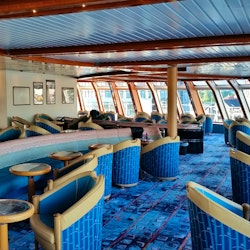 Hurtigrutenschiff MS Nordlys - Lounge – © Martin Büchner - Eberhardt TRAVEL