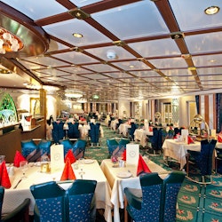 Hurtigrutenschiff MS Nordlys - Restaurant – © GS Foto as  Hurtigruten