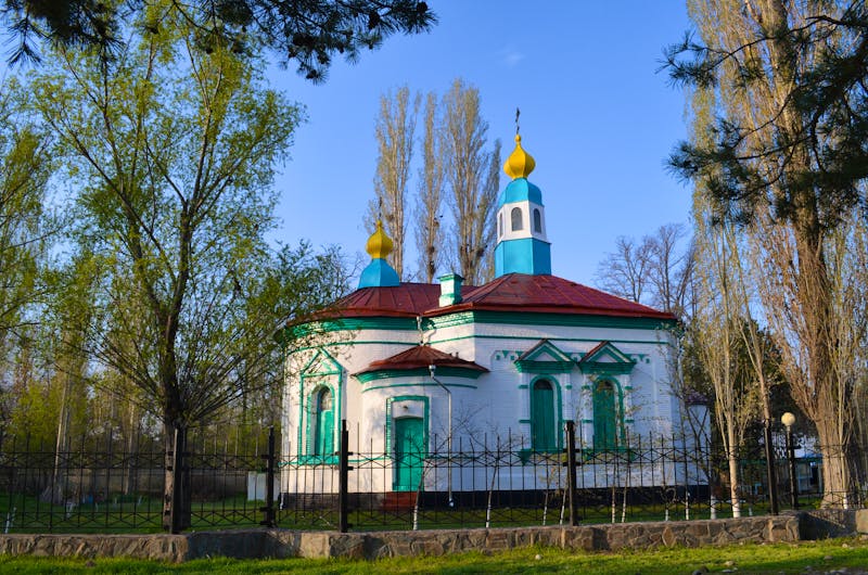Orthodoxe Kirche im Ort Talas - &copy;aleks22n - stock.adobe.com