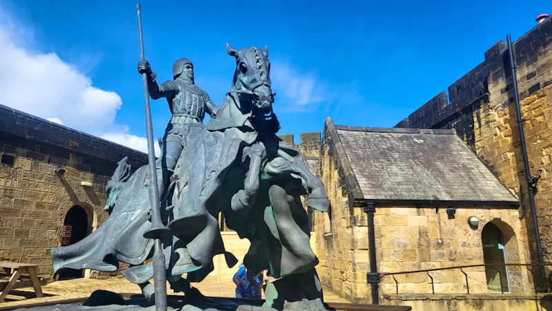 Besuch im Alnwick Castle - &copy;Vivien Fiedler - Eberhardt TRAVEL