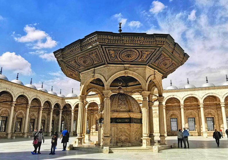 Alabaster-Moschee in Kairo - Innenhof mit Platz für die rituelle Waschung vor dem Gebet - ©Simone Willner - Eberhardt TRAVEL