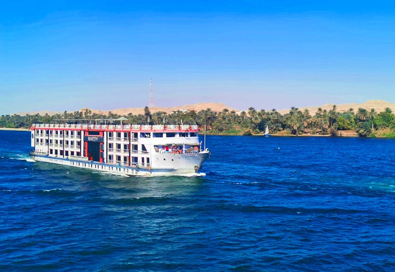 Flusskreuzfahrtschiff auf dem Nil - ©Simone Willner - Eberhardt TRAVEL