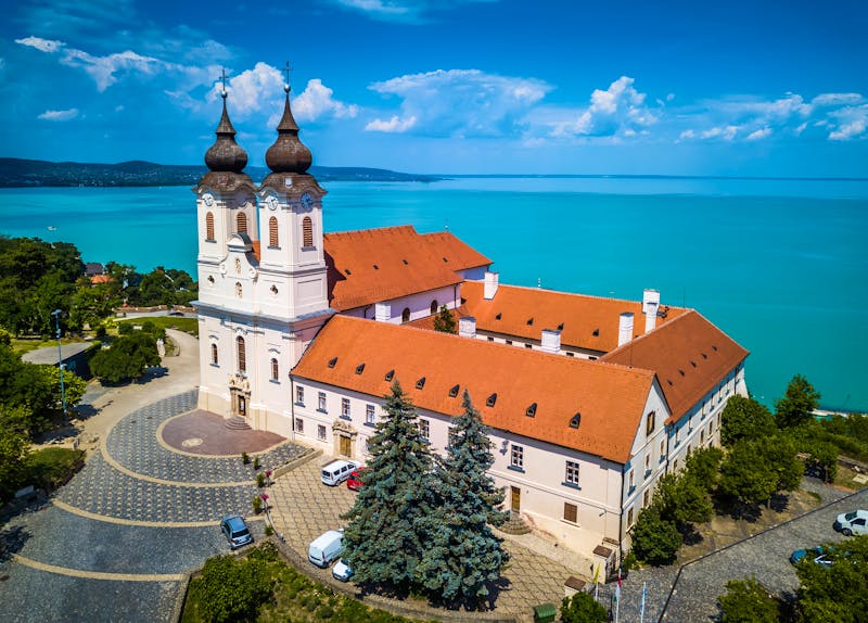Abteilkirche von Tihany in Ungarn - ©zgphotography - stock.adobe.com