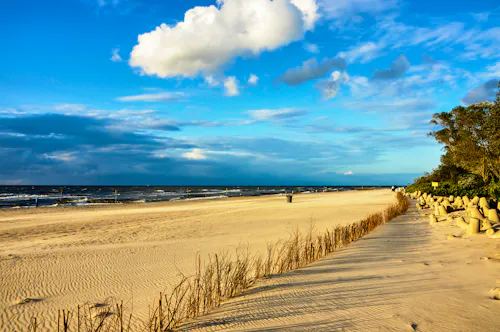 Ostseestrand in Polen bei Kolberg &ndash; &copy; lucky  photographer - stock.adobe.com