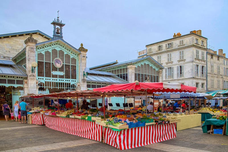 Markt in la Rochelle - ©Dominique VERNIER - stock.adobe.com