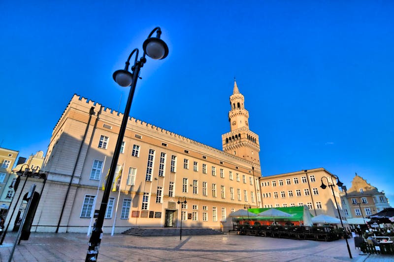 Rathaus von Oppeln - ©robnaw - stock.adobe.com