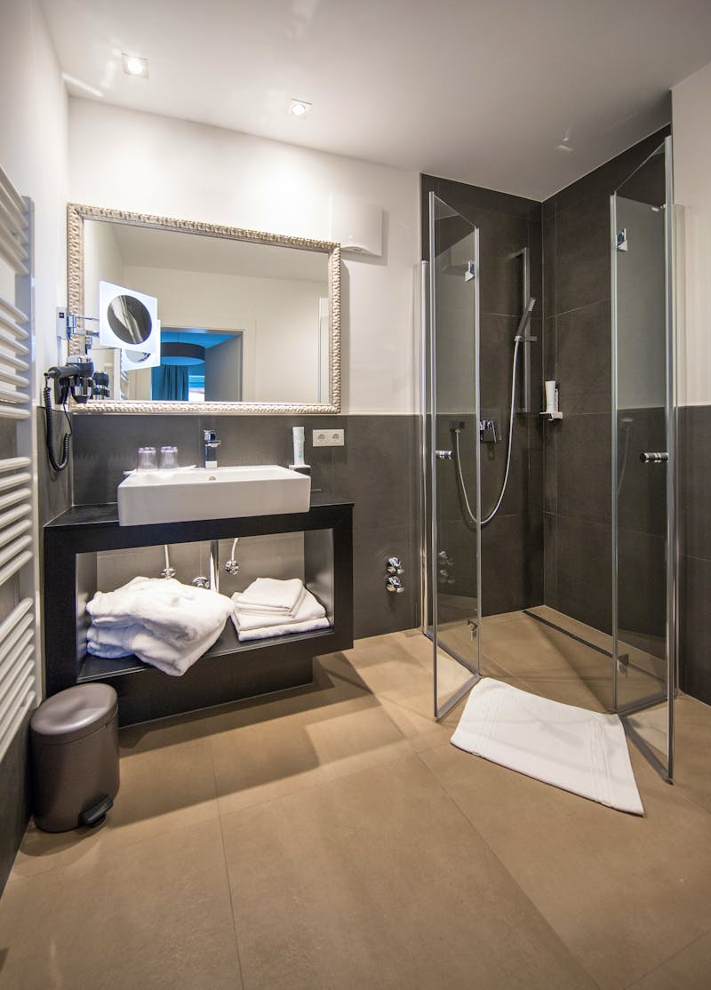 SZG ZAS HEITZMANN Bathroom Double room Hotel Heitzmann 2 – ©@nikolaus faistauer photography