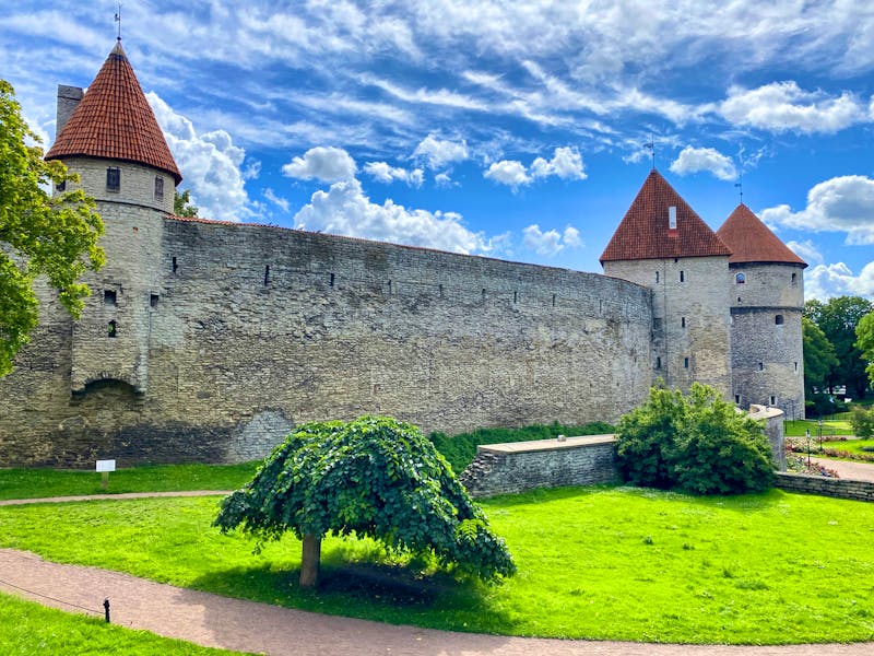Stadtmauer von Tallinn und Kiek in de Kök - ©Christin Kuschka - Eberhardt TRAVEL