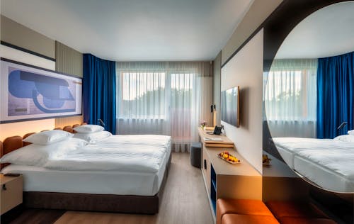 3  Hungues Bük - East wing - Superior double room &ndash; &copy; Hunguest Hotel Bük