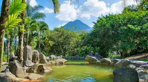 Arenal Paraiso Resort & Spa in Costa Rica – © Arenal Paraiso Resort Spa & Thermo Mineral Hot springs