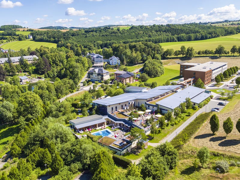 Luftbild SILBERTHERME WARMBAD  – ©Dirk Rückschloß BUR Werbeagentur