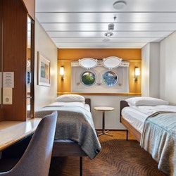 Kabinenbeispiel - Außenkabine Polar L2 auf MS Trollfjord – © Espen Mills - Hurtigruten