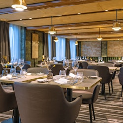 Rost Arctic Fine Dining Restaurant auf MS Trollfjord  – © Espen Mills - Hurtigruten