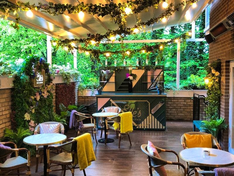 Iveagh Garden Hotel Dublin Irland - Botanische Terrasse – © Iveagh Garden Hotel Dublin, Irland