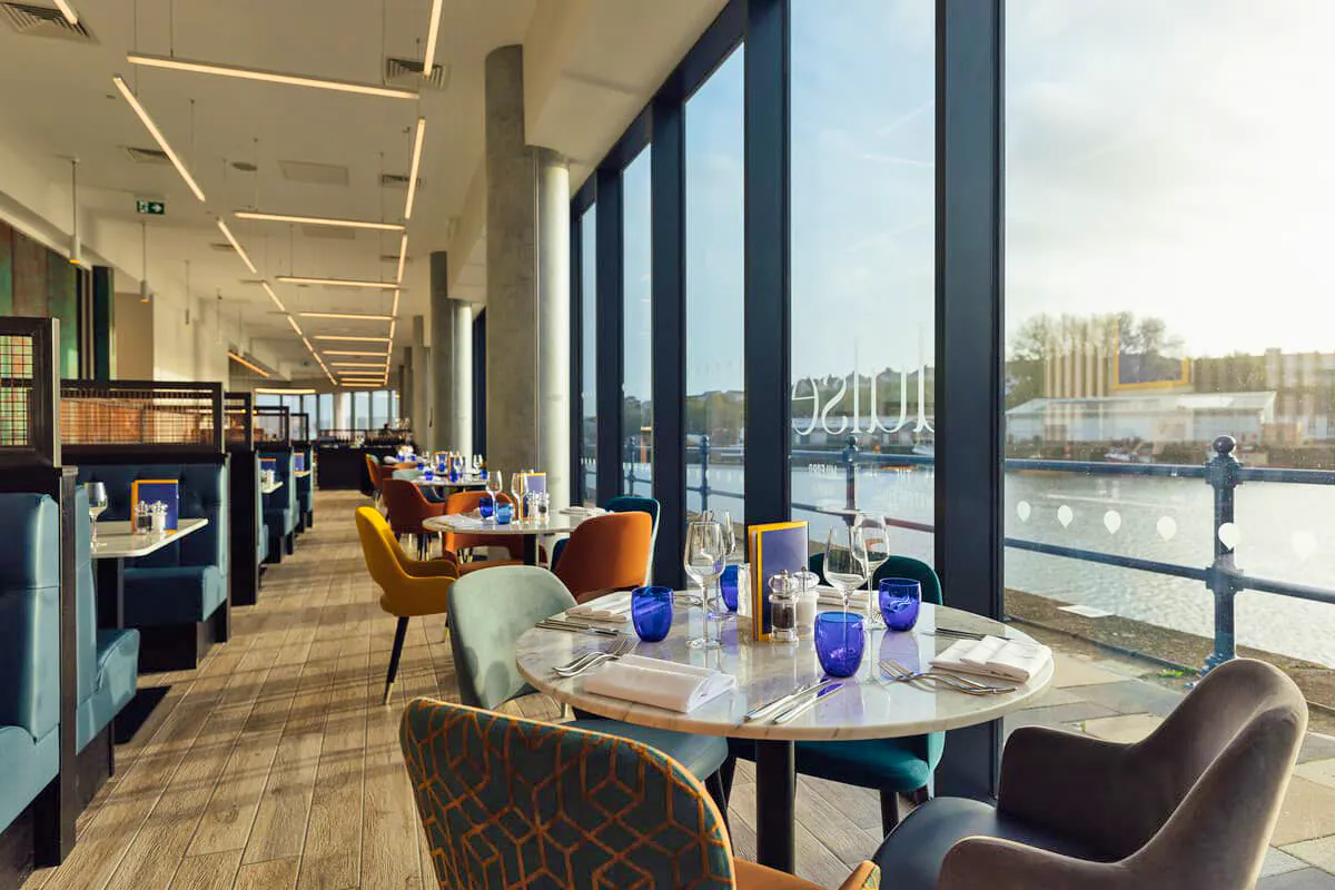 Hotel Ty Milford Waterfront - Restaurant&nbsp;&ndash;&nbsp;&copy;&nbsp;Tŷ Milford Waterfront Hotel