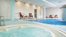 OREA Spa Hotel Cristal Marienbad - Schwimmbad – © (c)2019 J.Kviz