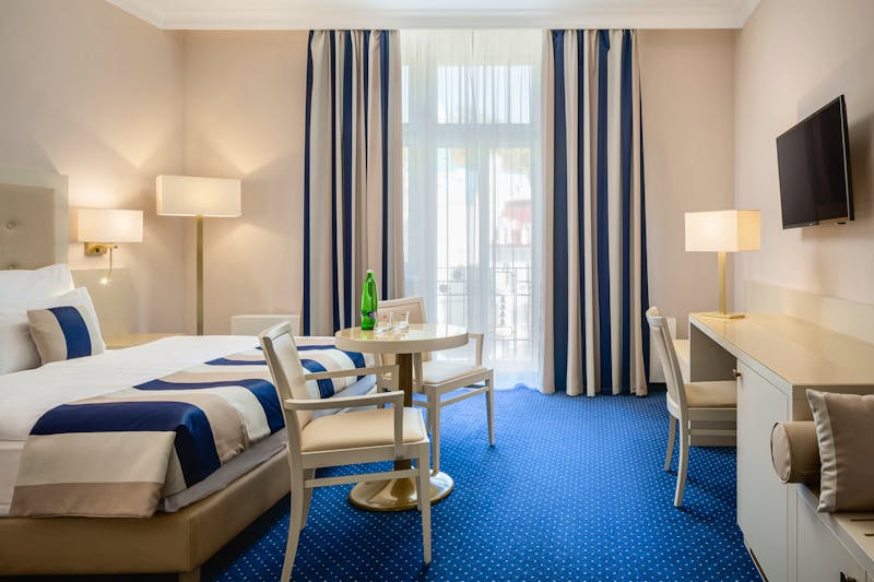 Grandhotel Nabokov Marienbad - Zimmerbeispiel Doppelzimmer Superior – ©Jiri Lizler