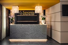 Rezeption Hotel Saxonia – © All Rights Reserved, No Reproduction without Prior Permission