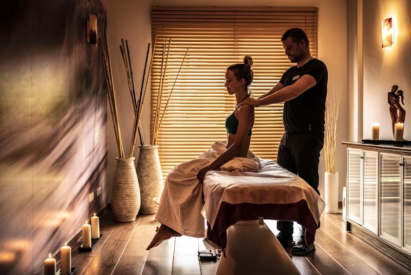 SPA-Anwendung im Hotel Leda Spa – ©IdeaSpa