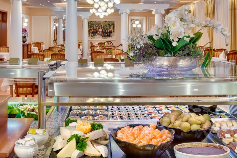 Marienbad - Ensana Health Spa Hotel Centralni Lazne - Buffet im Restaurant – ©Jan Prerovsky