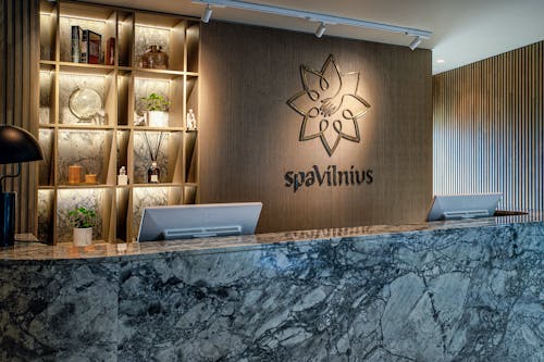 Rezeptionsbereich Spa Hotel Vilnius &ndash; &copy; Delta Tours