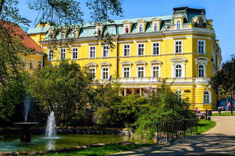 Bad Teplice - Kurhaus Beethoven - Außenansicht – ©Hájek Ondřej