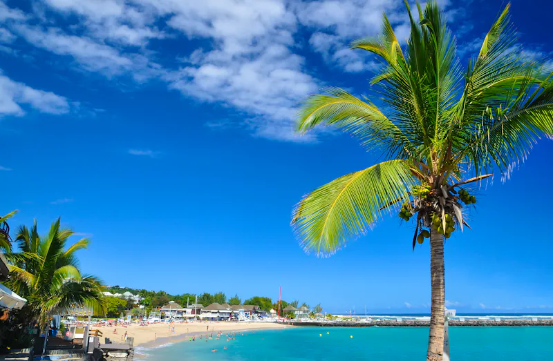 Saint Gilles les Bains auf La Reunion - &copy;Prod. Numérik - stock.adobe.com