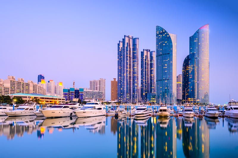 Wolkenkratzer in Busan - Südkorea - ©SeanPavonePhoto - stock.adobe.co