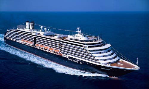 MS Oosterdam &ndash; &copy; Holland American Line