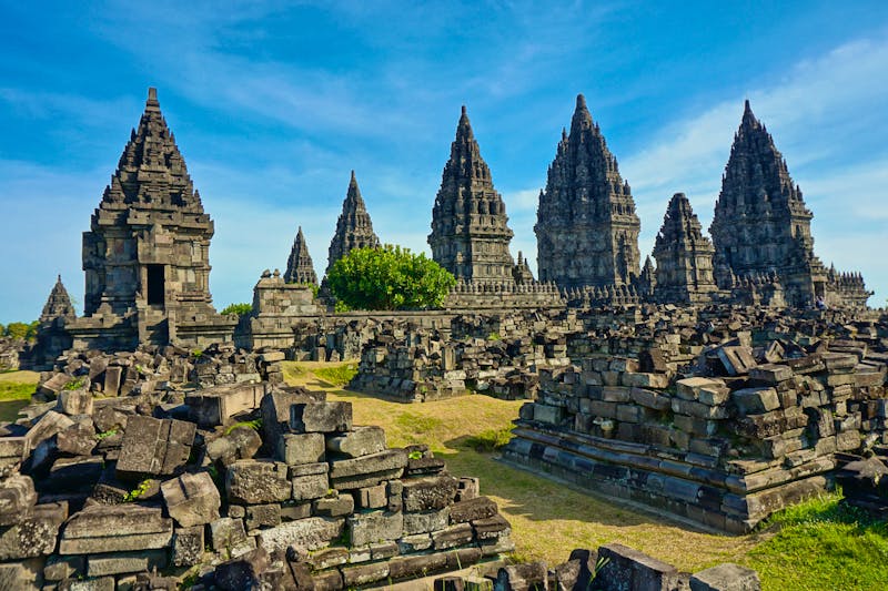 Prambanan Tempel bei Yogyakarta auf der Insel Java  - ©gunaonedesign - stock.adobe.com