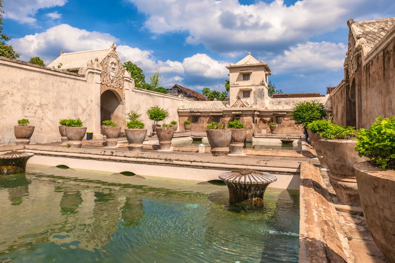 Taman Sari Wasserpalast in Yogyakarta auf Java  - ©Richie Chan - stock.adobe.com