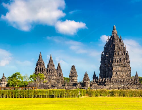 Prambanan Tempel bei Yogyakarta auf der Insel Java  – © Sergii Figurnyi - stock.adobe.com