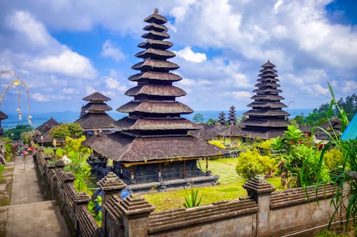 Besakih Tempel auf Bali &ndash; &copy; daboost - stock.adobe.com