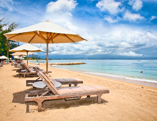 Sanur Beach an der Südküste von Bali – © Aleksandar Todorovic - stock.adobe.com