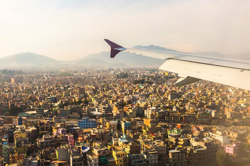 Flug über Kathmandu in Nepal - ©Copyright© Victoria Chekalina