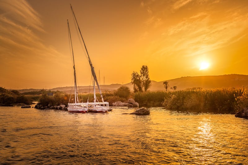 Segelboote am Nil in der Abendsonne - ©martina.birnbaun@gmail.com - stock.adobe.com