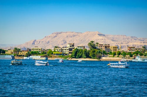 Nil bei Luxor &ndash; &copy; Olena Zn - stock.adobe.com