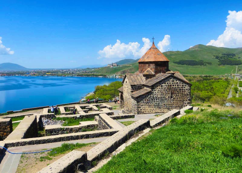 Kloster Sewanawank am Sewansee in Armenien - ©Jürgen Schmeißer - Eberhardt TRAVEL