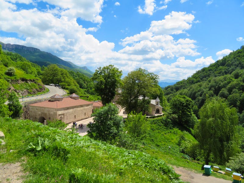 Besuch des Klosters Haghartsin in Armenien - ©Jürgen Schmeißer - Eberhardt TRAVEL